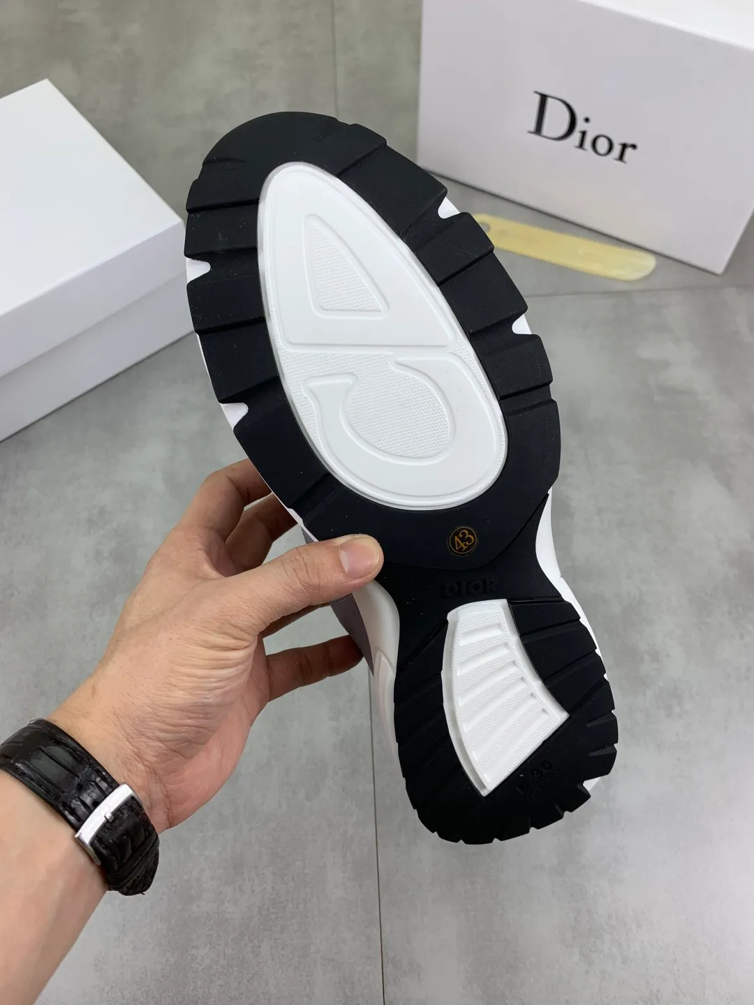Men's Men's Shoes💰P420💰[New Style]🆘[Dior] 2025 Dior Original Lace-up Low-top Men's Shoes Classic casual shoes 🔥This model is the official classic model, with high quality and made by famous original designers. It is made of high-quality cowhide with original materials➕Comfortable and breathable mesh lining➕Pigskin insole. The perfect last shape and generous and fashionable design have attracted many consumers. Suitable for drivers to drive🚗. What you want is the highest quality in the market. Color: 3️⃣Color code number: 38--44 (45 customized)